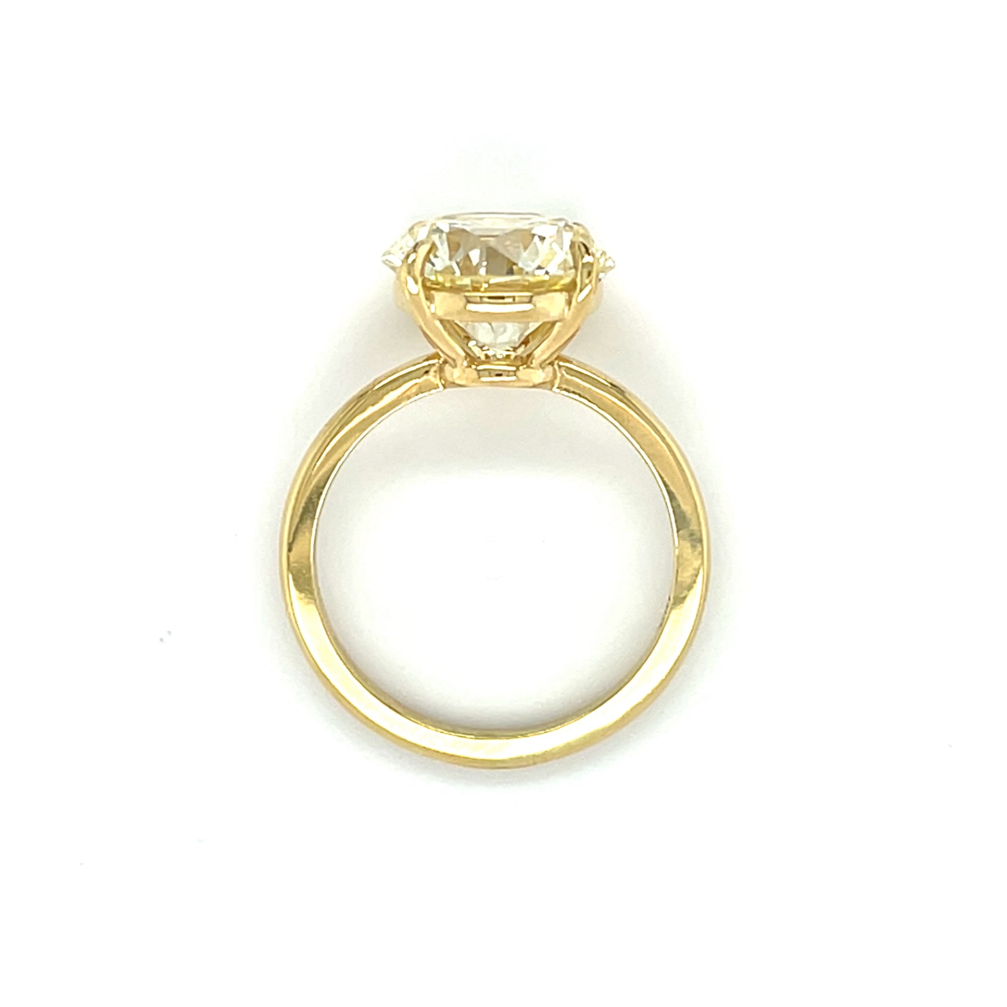 18k Yellow Gold 4.57ct Round Brilliant Diamond Solitaire Ring