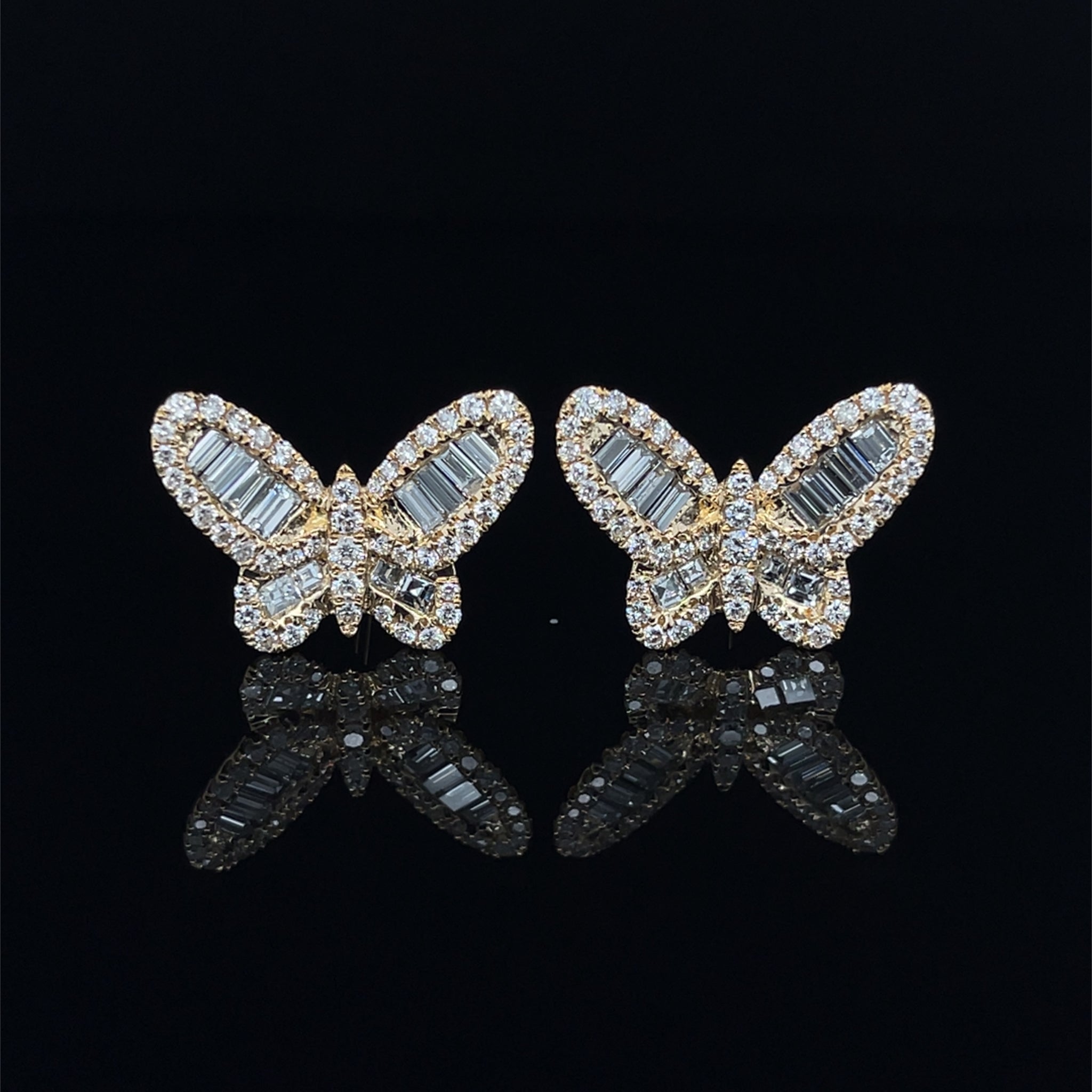 18k Yellow Gold Diamond Butterfly Earings