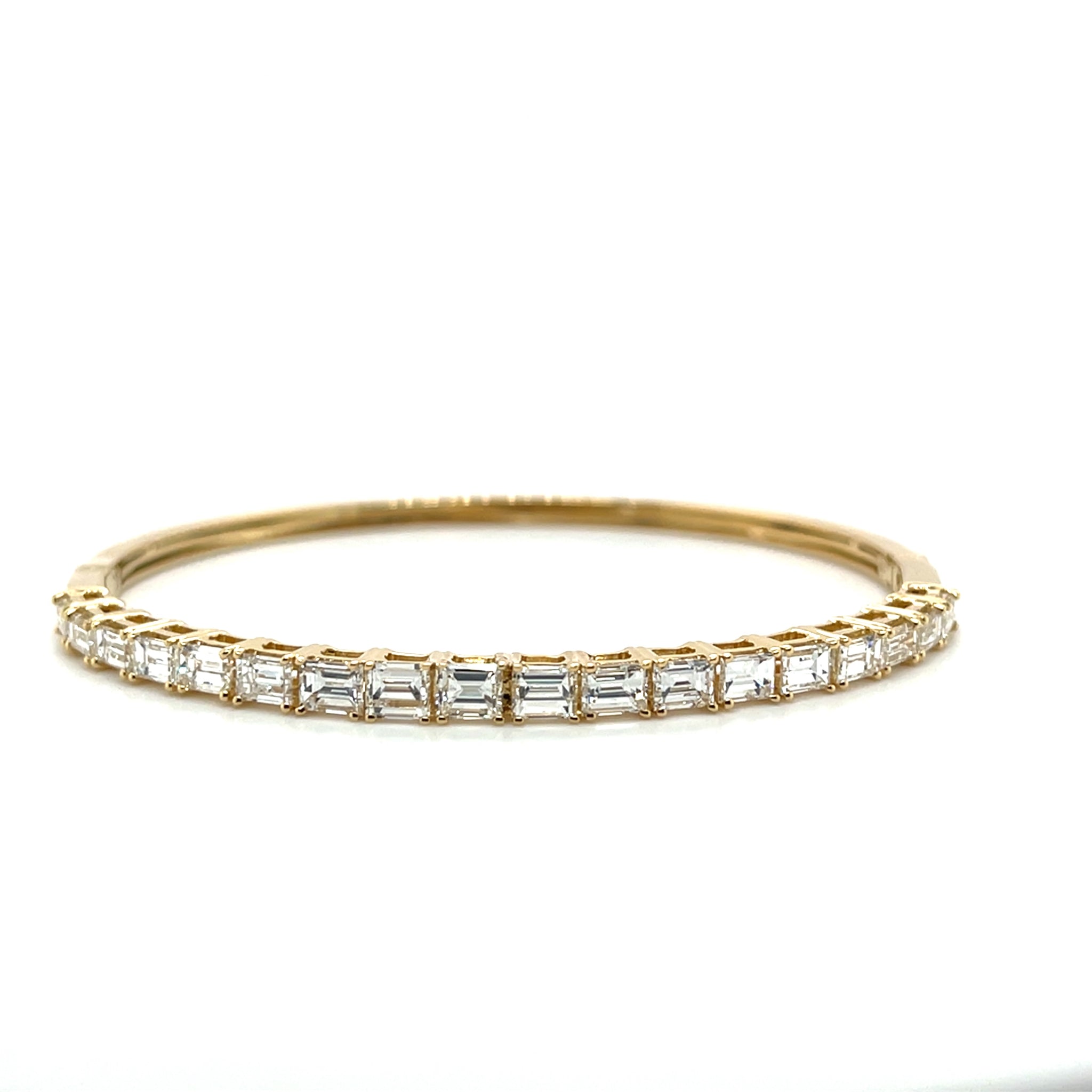 18k Yellow Gold Emerald Cut Diamond Bangle Bracelet
