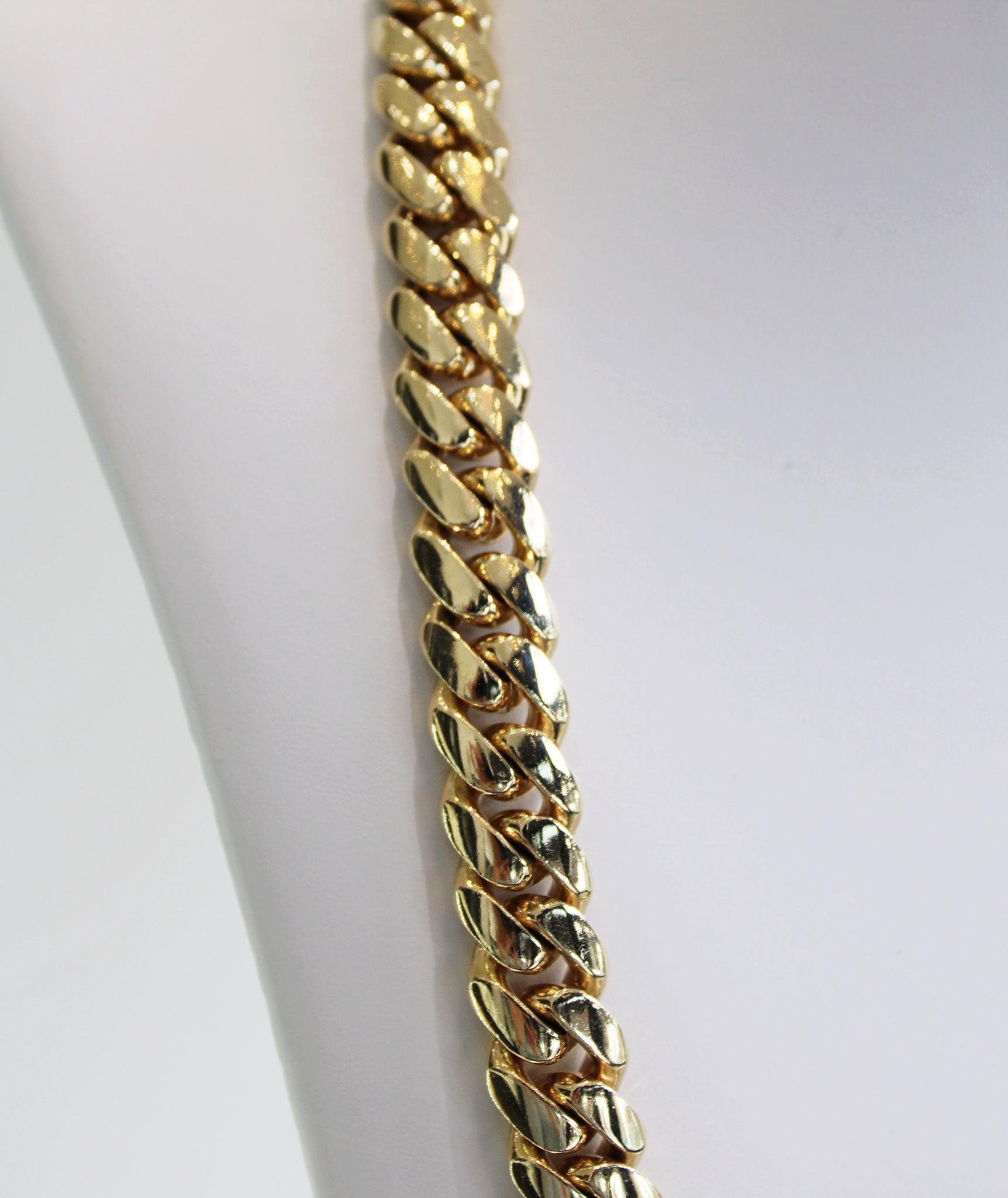 Gold Cuban Link Chain (13mm) - IF & Co.